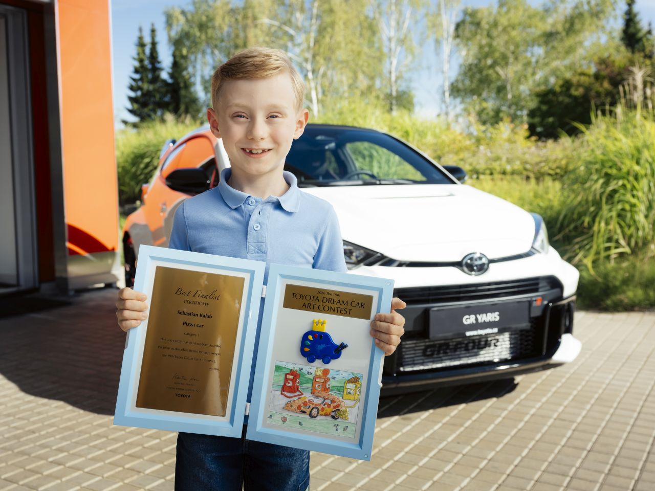 Dvě české děti vyhrály ve světovém finále výtvarné soutěže Toyota Dream Car Art Contest