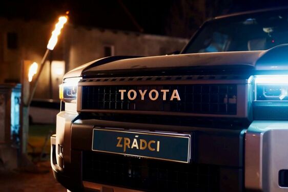 Toyota je podruhé partnerem Zrádců na TV Prima. Model Land Cruiser je opět součástí děje