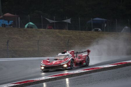  Toyota Racing triumfovala v dramatickém domácím závodě Šest hodin Fuji