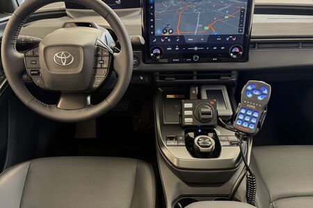 Městská policie testuje elektrickou Toyotu bZ4X Touring