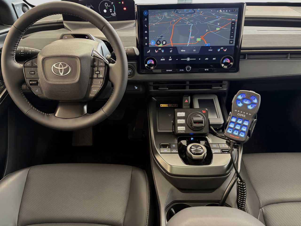 Městská policie testuje elektrickou Toyotu bZ4X Touring