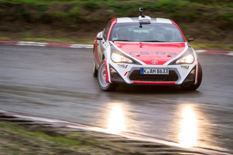 Na Barum Rally se představí za volantem Toyoty trojnásobný mistr Evropy v rally Luca Rossetti