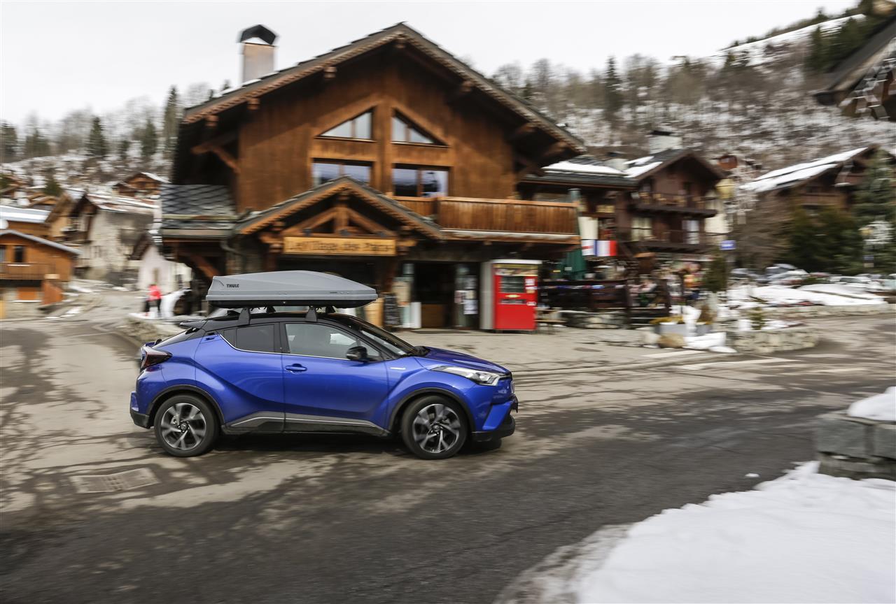 „Toyota Víkend“ plný Extra výhod na oblíbené modely