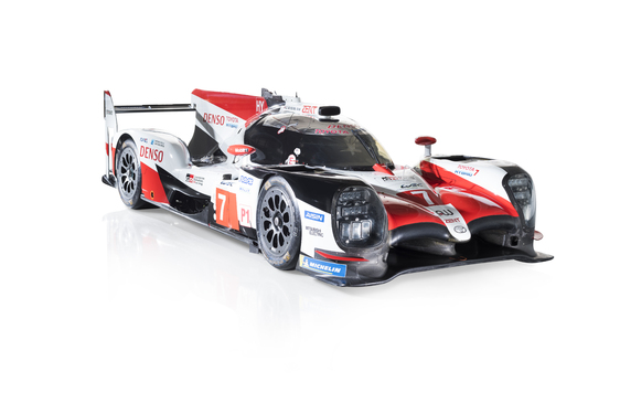 TOYOTA GAZOO Racing představila nový závodní speciál TS050 Hybrid