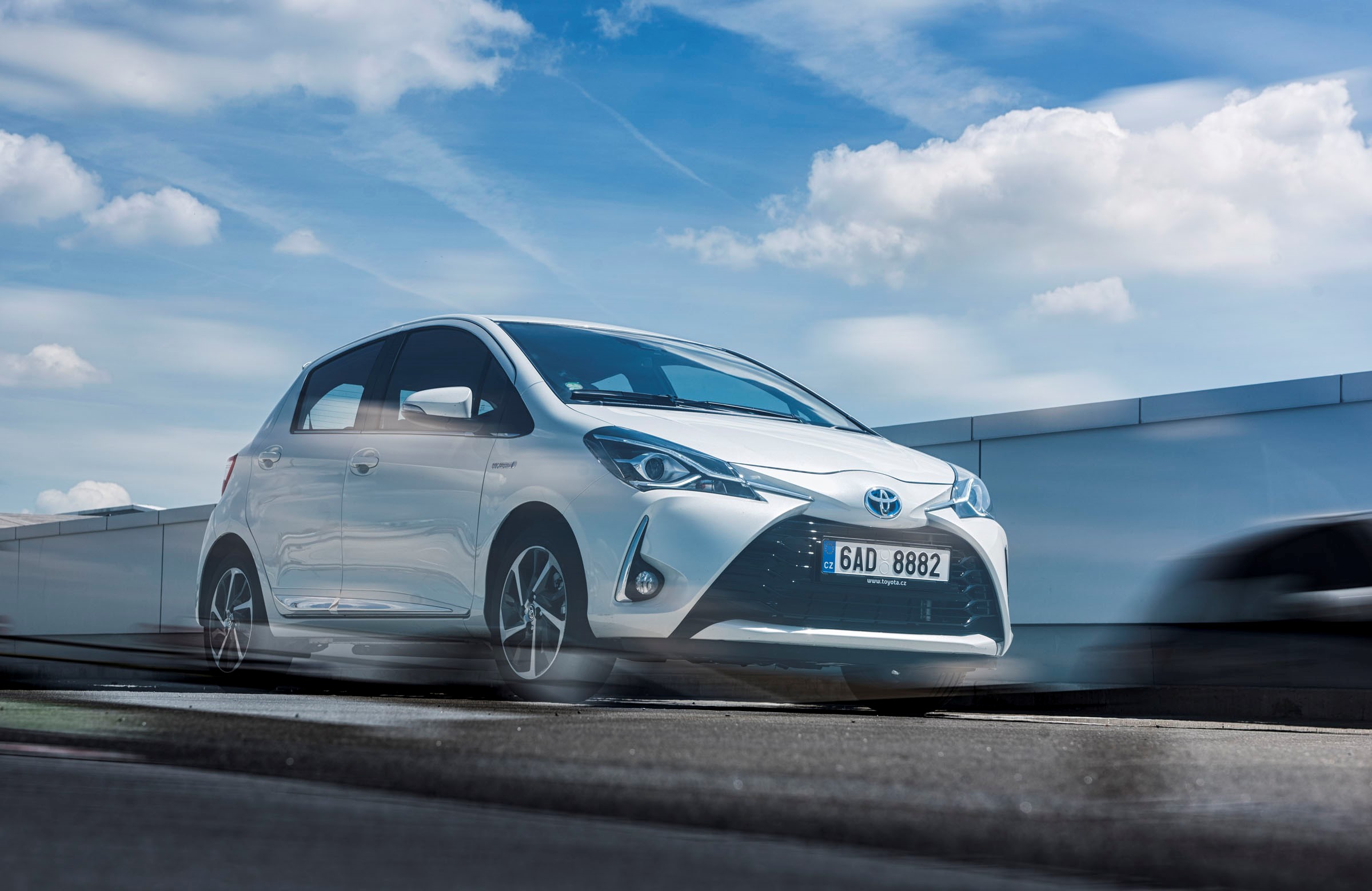 Toyota má za sebou rekordní první kvartál, prodeje navýšila o 36 % a je 4. značkou mezi privátními zákazníky