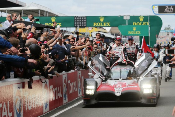 Tým TOYOTA GAZOO Racing zvítězil na Le Mans