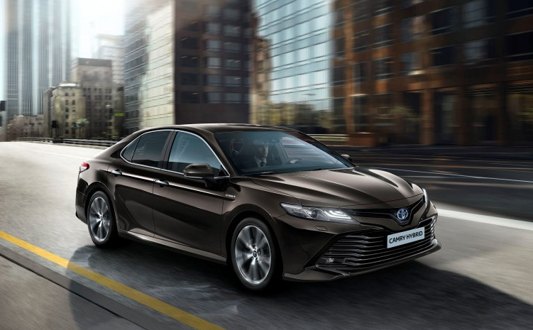 Toyota Camry se vrací do Evropy s nejnovějším hybridním pohonem