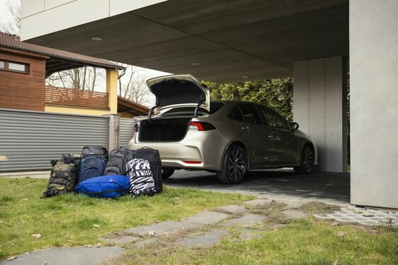 Kufr pro každého: Corolla Sedan - local foto