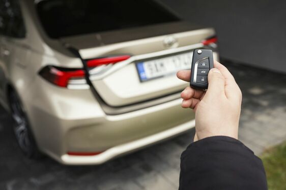 Kufr pro každého: Corolla Sedan - local foto