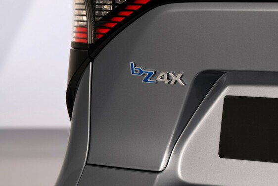 bZ4X 2025