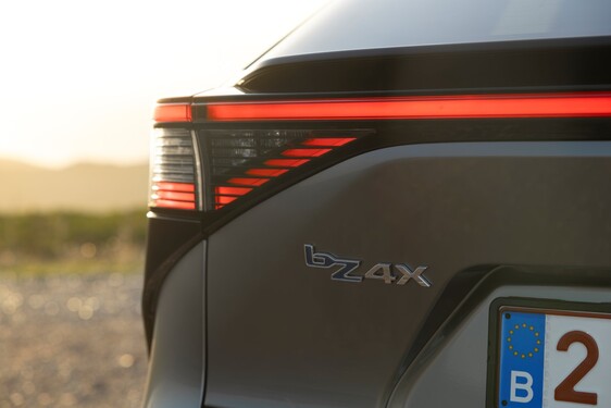 bZ4X 2025