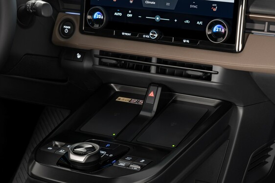 bZ4X Touring 2025