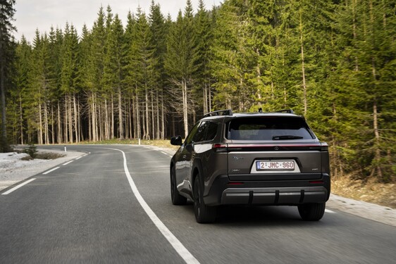 bZ4X Touring 2025