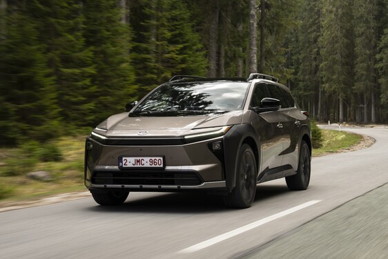 bZ4X Touring 2025