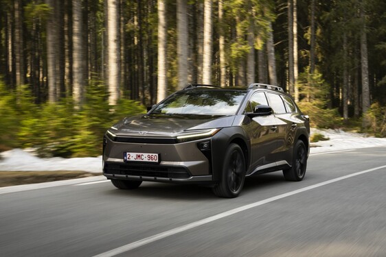 bZ4X Touring 2025