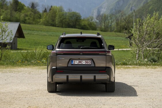 bZ4X Touring 2025