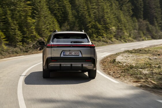 bZ4X Touring 2025