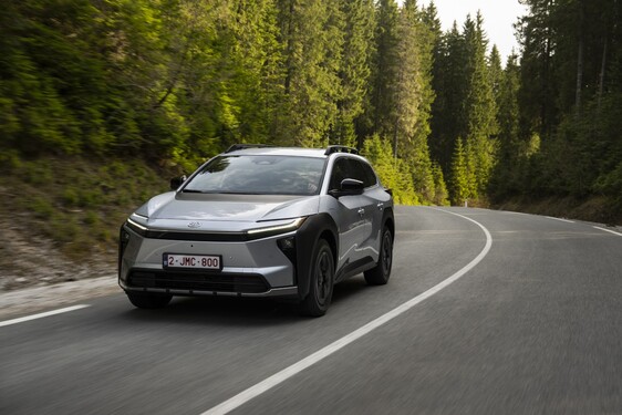 bZ4X Touring 2025