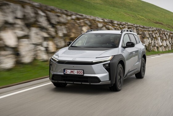 bZ4X Touring 2025