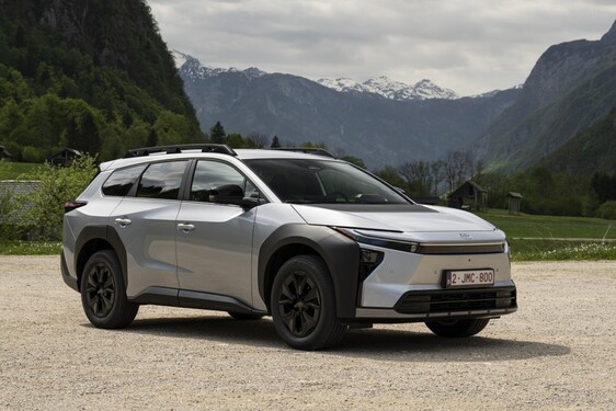 bZ4X Touring 2025