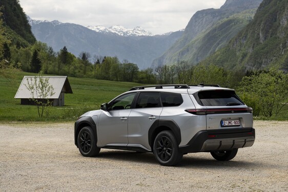 bZ4X Touring 2025