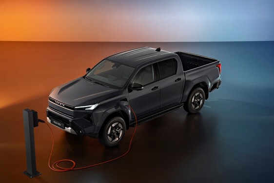 Hilux BEV 2026