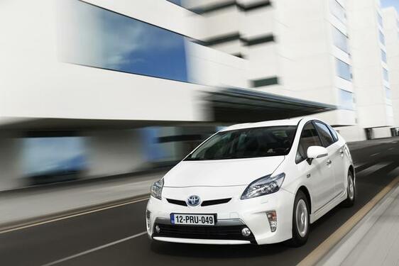 Prius Plug-in 2012
