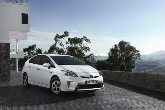 Prius Plug-in 2012