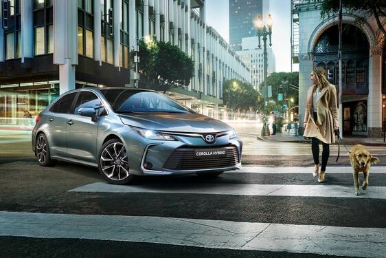 10,6 MILLIÓ ÚJ AUTÓT ADOTT EL A TOYOTA EGYETLEN ÉV ALATT 