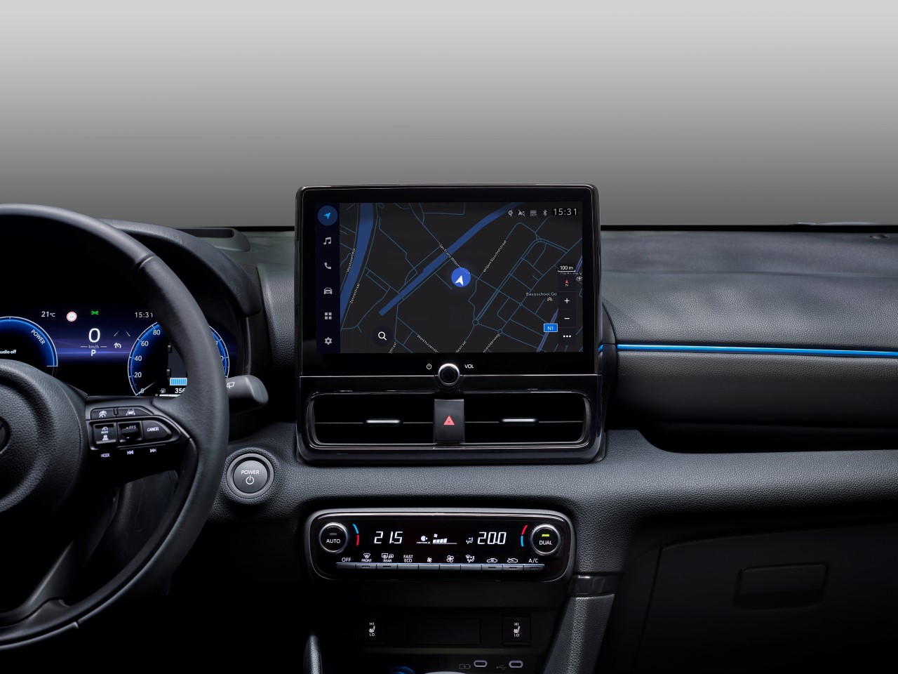 Toyota Yaris z mocną hybrydą oraz ulepszonymi multimediami i systemami bezpieczeństwa