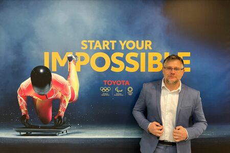  A Toyota C-HR lett az év városi autója, a Lexus RZ pedig az év prémium zöld autója