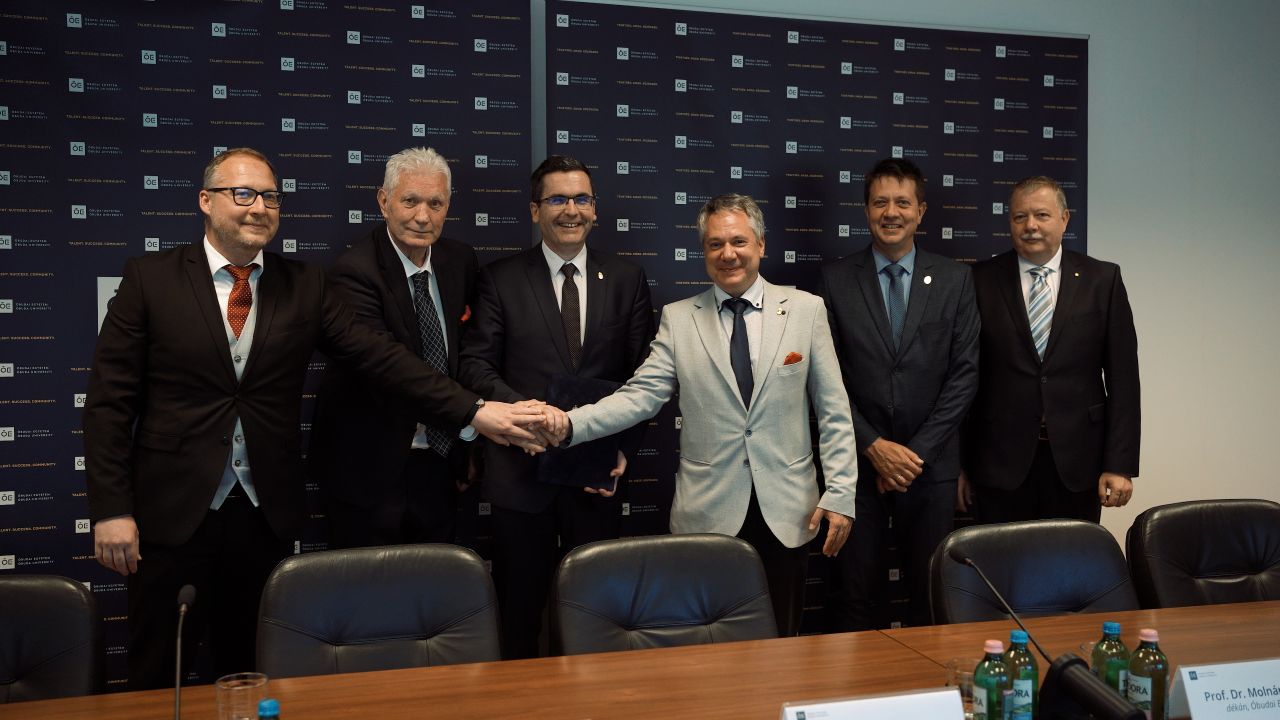 Egyetemi tanszéket alapított a Toyota Sakura