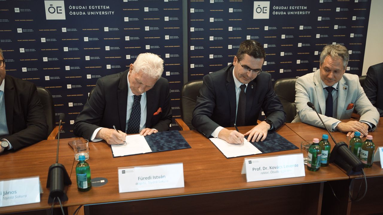 Egyetemi tanszéket alapított a Toyota Sakura