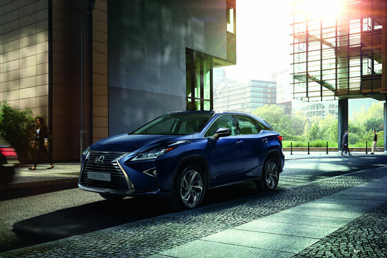 REKORD FÉLÉVET ZÁRT A LEXUS EURÓPÁBAN