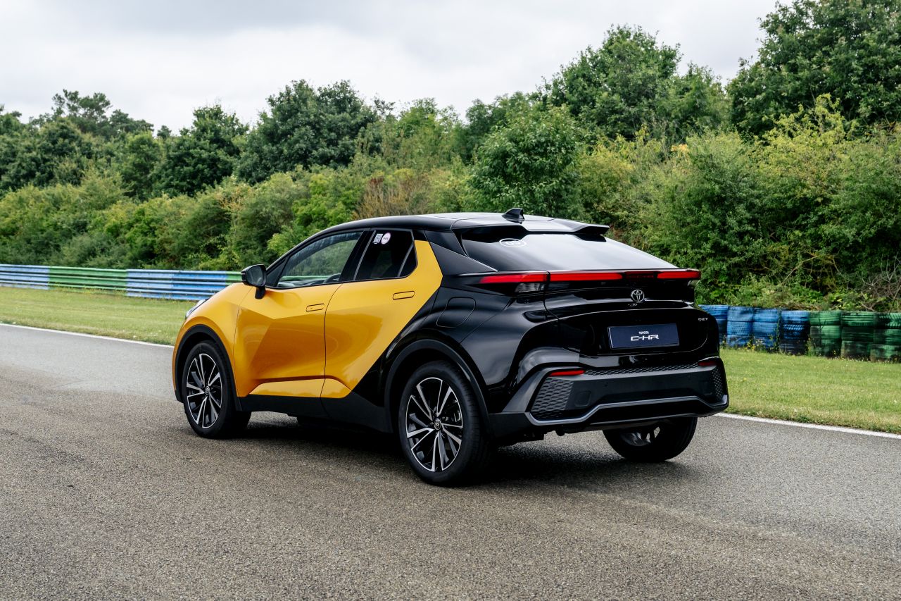 Milion sprzedanych egzemplarzy Toyoty C-HR w Europie