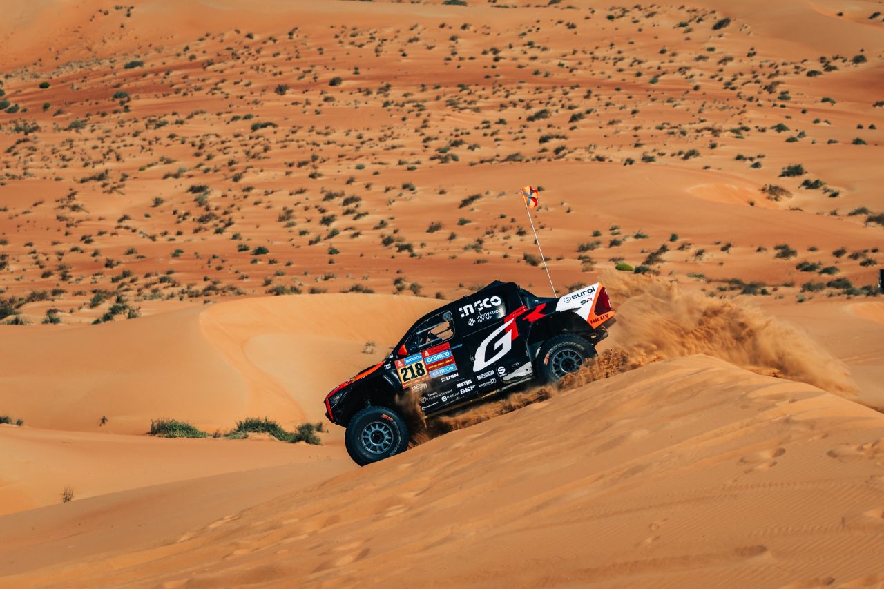 A 2025-ös Dakaron elért kettős győzelemmel végleg felért a Toyota a motorsport csúcsára