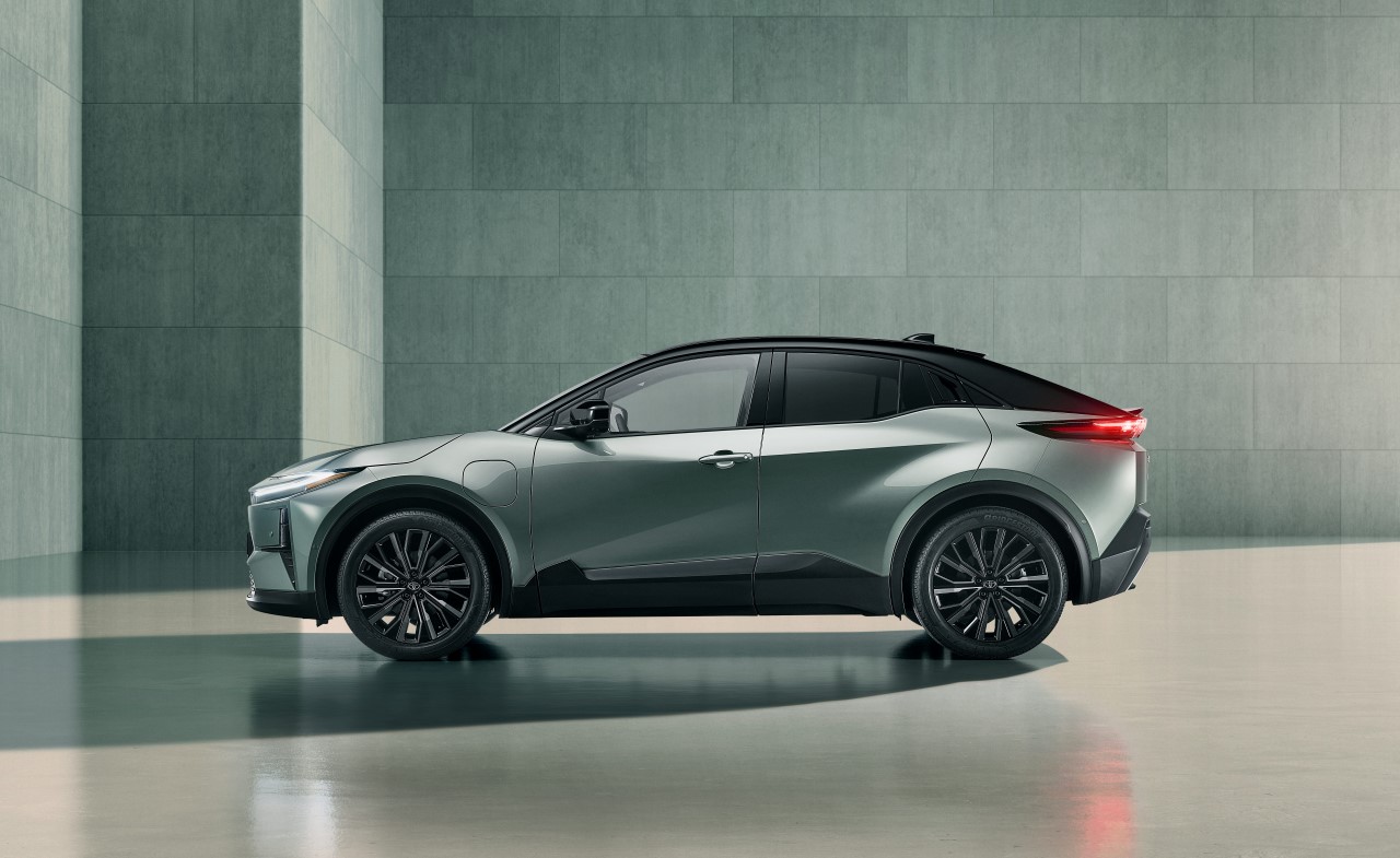 Światowa premiera elektrycznej Toyoty C-HR+