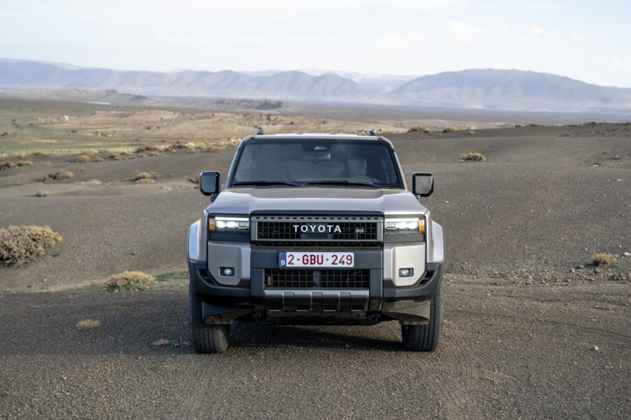 Év végén érkezik a lágy hibrid Toyota Land Cruiser