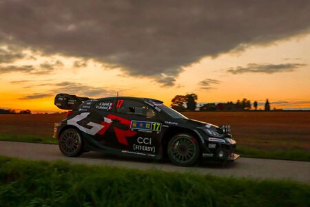 Két futammal a szezon vége előtt megszerezte a gyártói rally világbajnoki címet a Toyota 