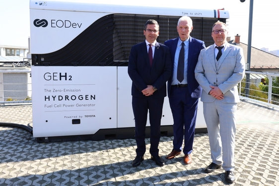 Hidrogén mérföldkő a Toyota Sakuránál