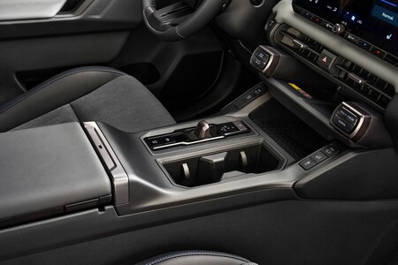 Kalandra tervezve, mindennapokra hangolva: az új Toyota RAV4