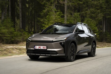 Aktív életmód elektromosan: bemutatkozik a Toyota új bZ4X Touring modellje