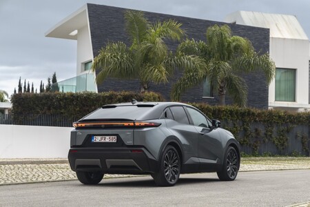 Toyota Nyílt Napok és új Toyota modellek tisztán elektromos meghajtással -  akár 10 év/1 millió km akkumulátor garanciával