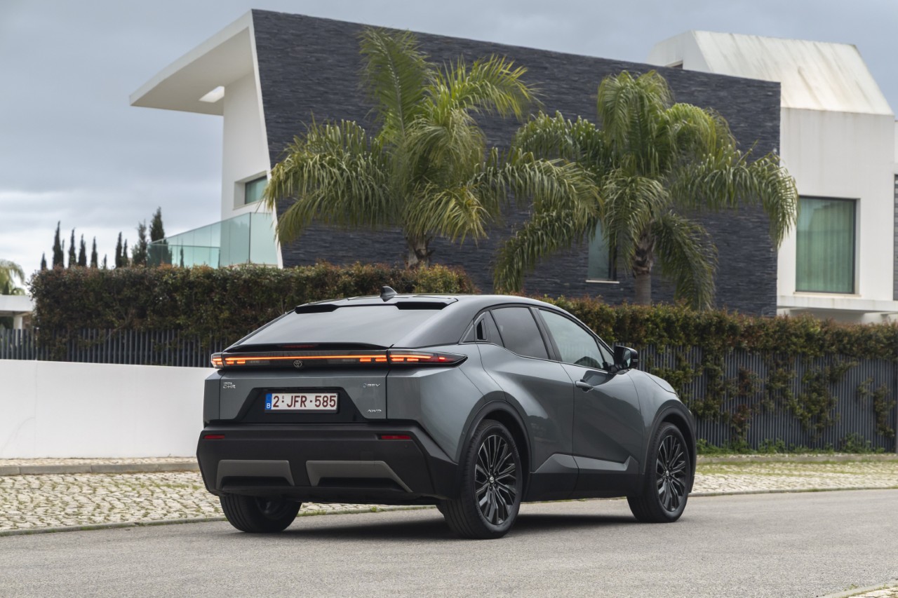 Toyota Nyílt Napok és új Toyota modellek tisztán elektromos meghajtással - akár 10 év/1 millió km akkumulátor garanciával
