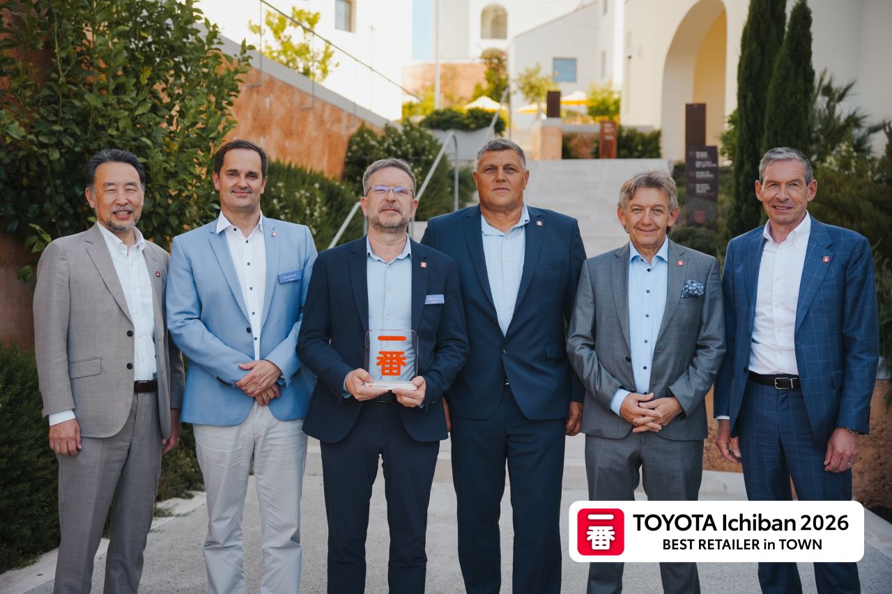 Ügyfélélmény mindenek felett: a Koto Autóházn11. alkalommal lett Magyarország legjobb Toyota márkakereskedése a 2026-os Toyota Ichiban díjátadón