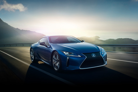 A LEXUS DESIGN AWARD 2017 KREATÍV TÉMÁJA A „YET”, AZAZ „UGYANAKKOR”