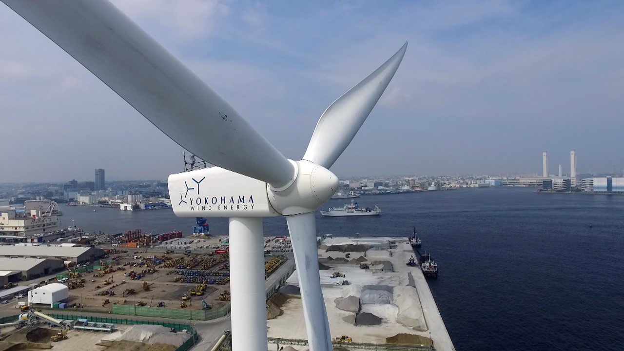 A TOYOTA SZÉLTURBINÁKKAL TERMELT ÁRAMMAL ÁLLÍT ELŐ HIDROGÉNT AZ ÜZEMANYAGCELLÁS VILLÁSTARGONCÁI ÜZEMELTETÉSÉHEZ