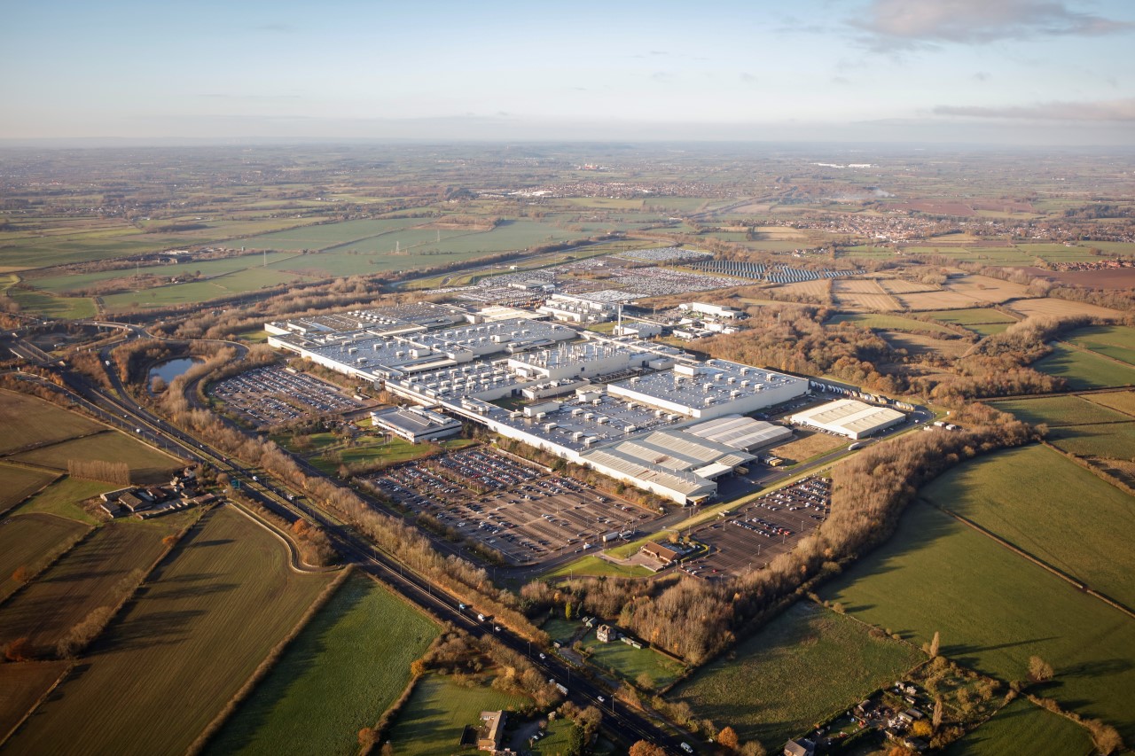 ANGLIÁBAN GYÁRTJÁK MAJD AZ ÚJ TOYOTA AURIST