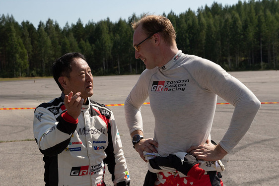 MÉG JOBBÁ TENNÉ A WRC YARIST AKIO TOYODA