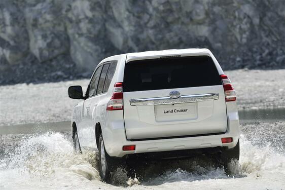 Land Cruiser 2015